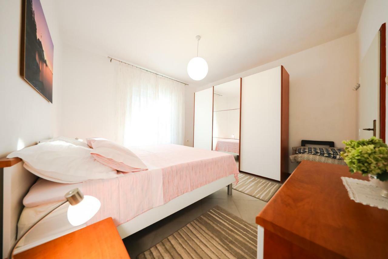 Apartman Antisin 자다르 외부 사진